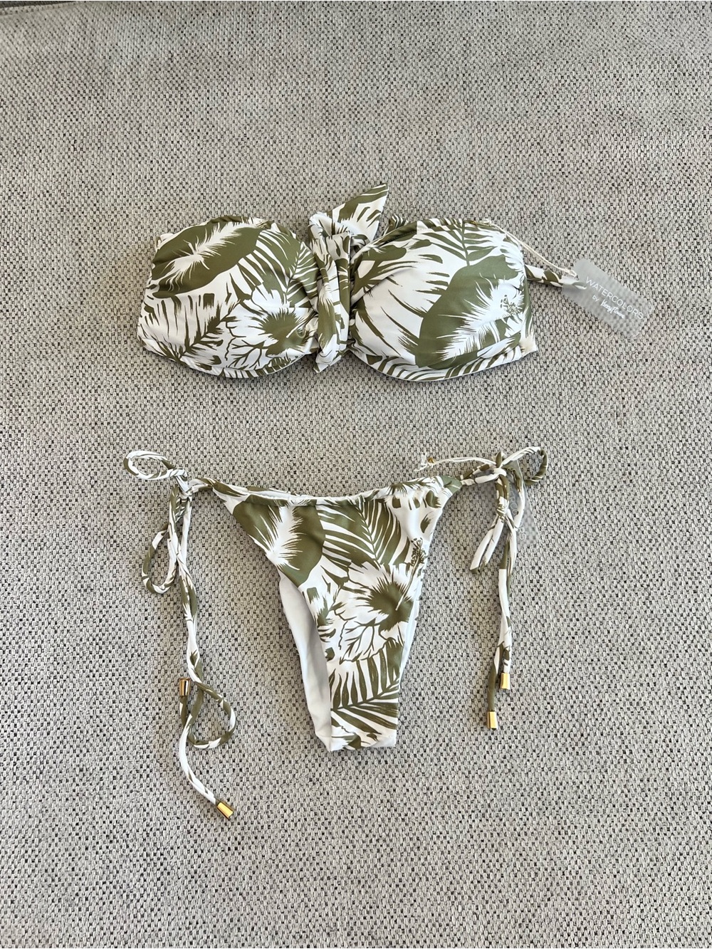 🫠 𝑪𝒂𝒃𝒂𝒏𝒂 𝑪𝒓𝒖𝒔𝒉 Kenny Flowers — Bandeau Thong Bikini Set